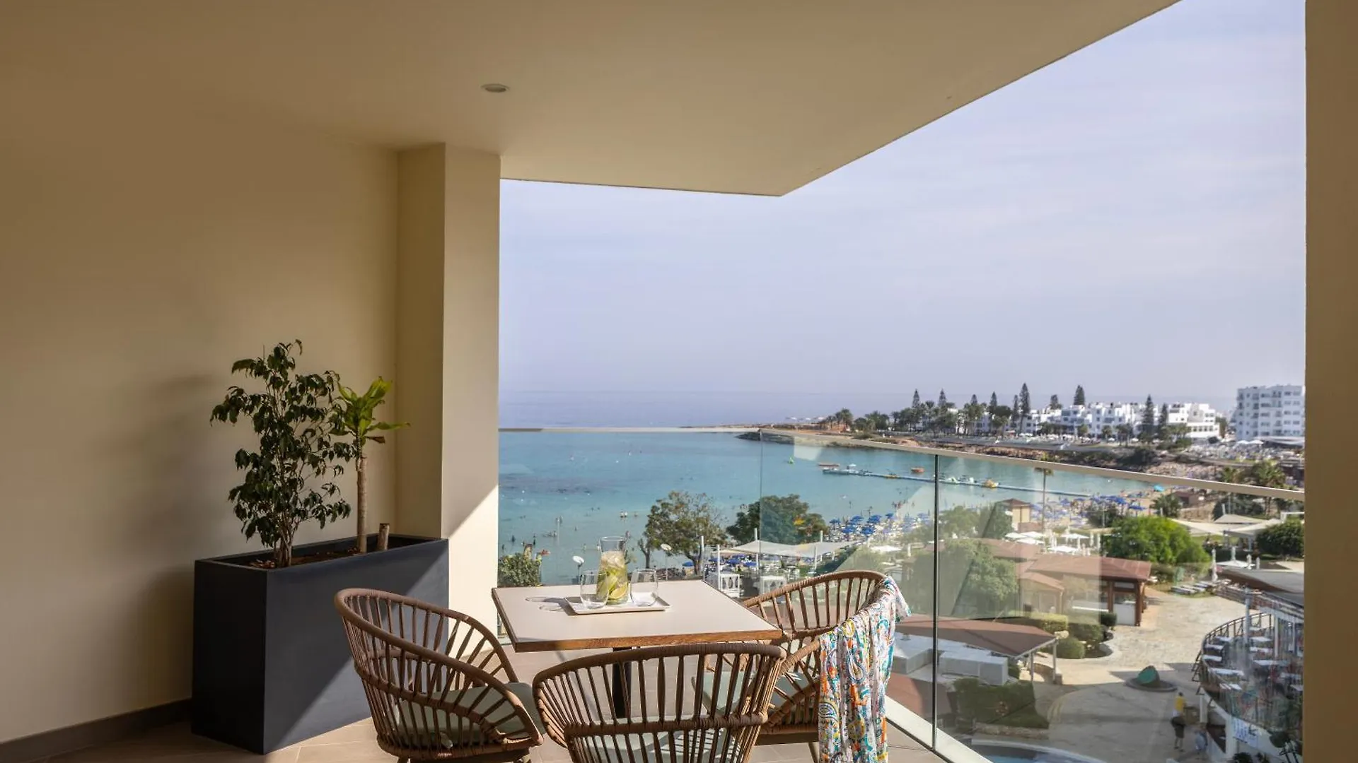 Capo Bay Hotel Protaras