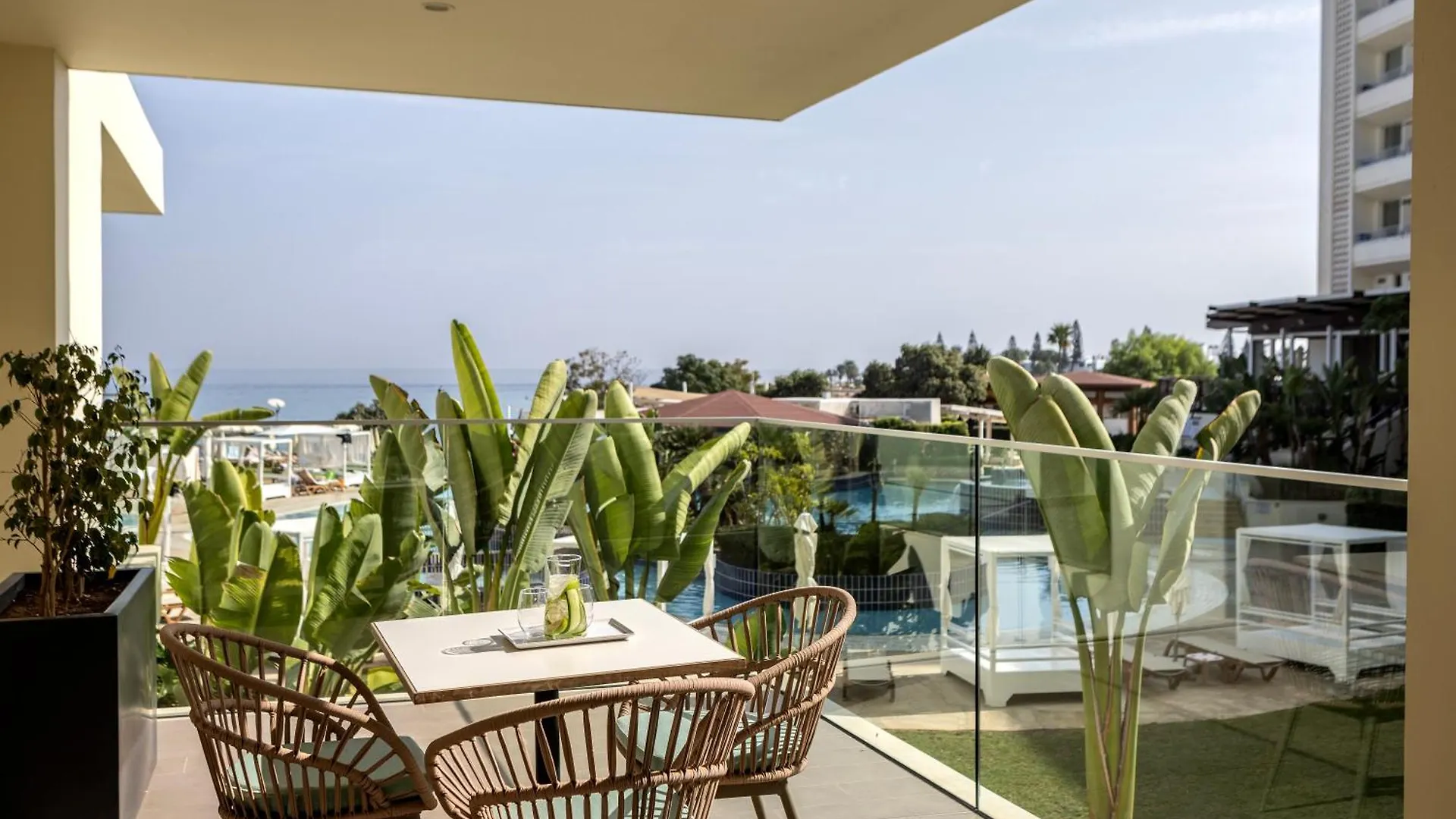 Capo Bay Hotel Protaras 5*,  Chypre