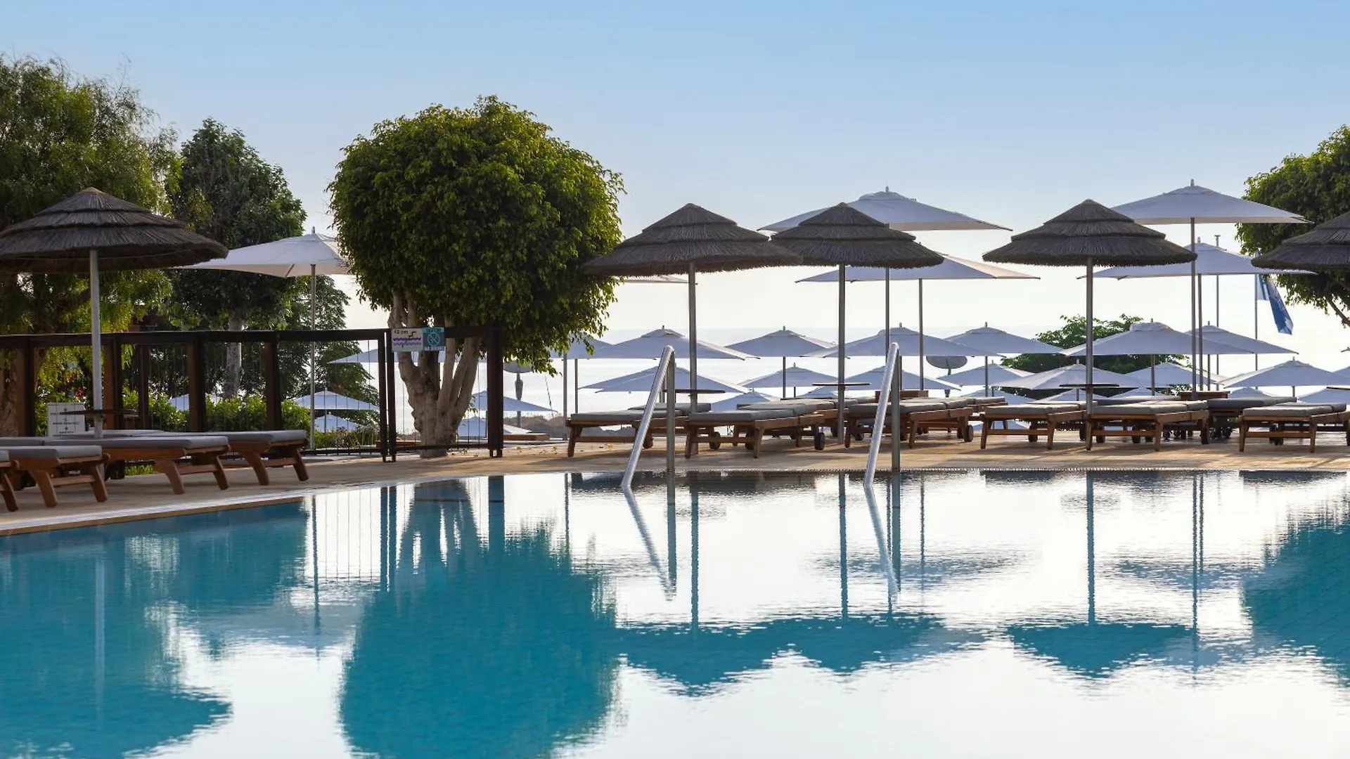 Capo Bay Hotel Protaras 5*,
