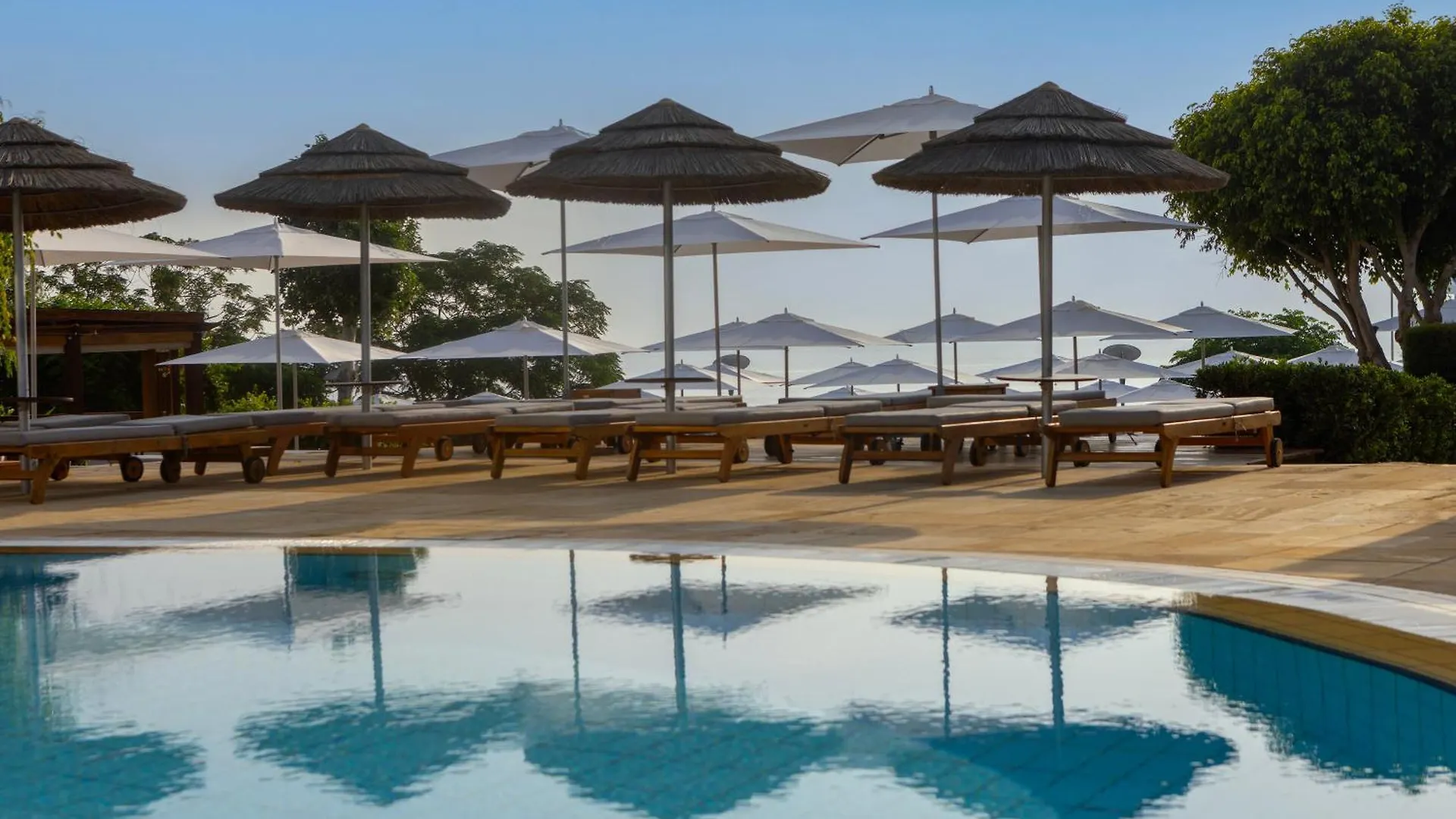 Capo Bay Hotel Protaras