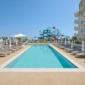 Sunrise Oasis & Waterpark Отель
