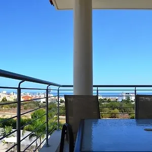 Poppy Apartment